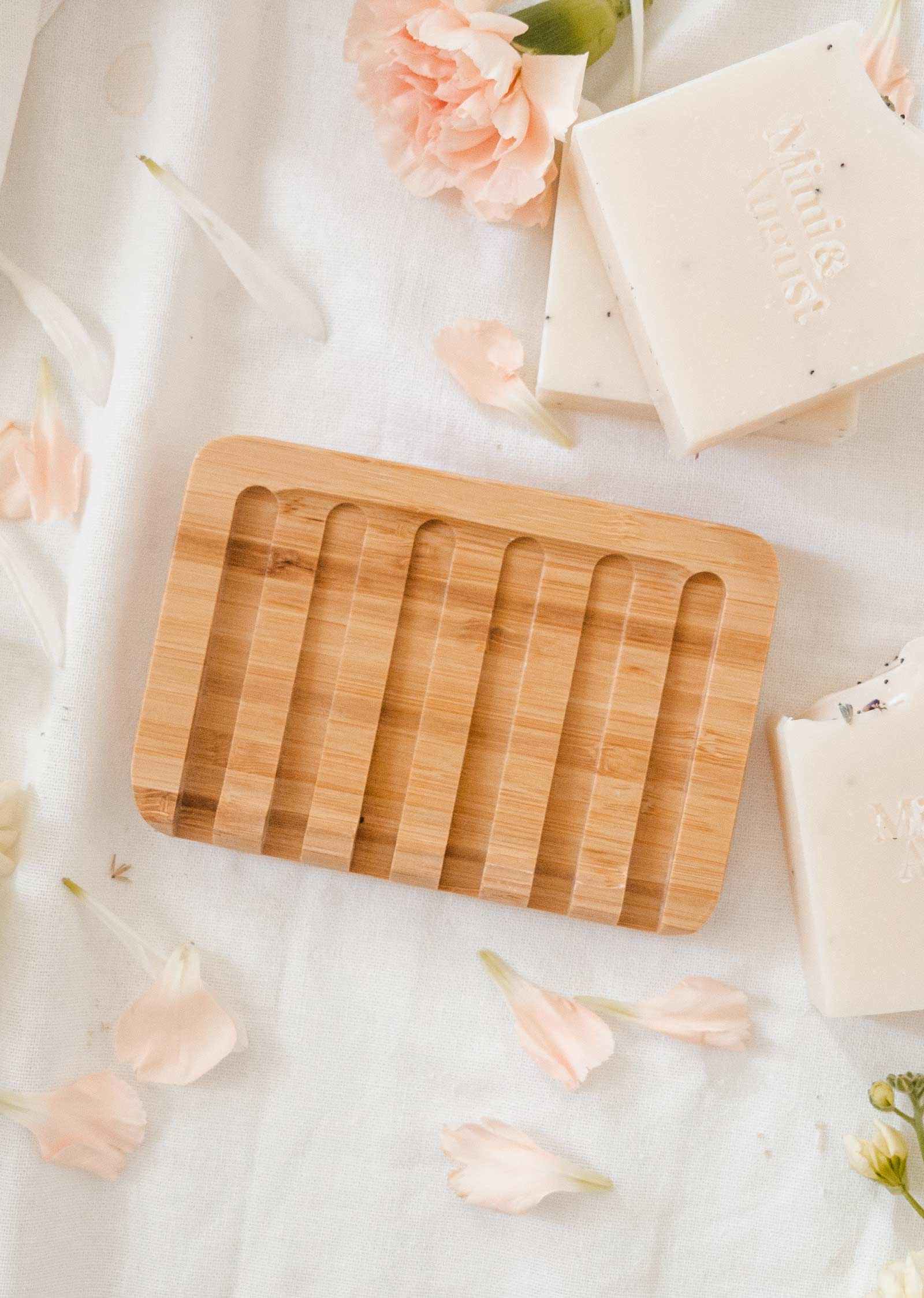 Bamboo soap dish made from natural, water-resistant, biodegradable bamboo, 13cm x 9cm