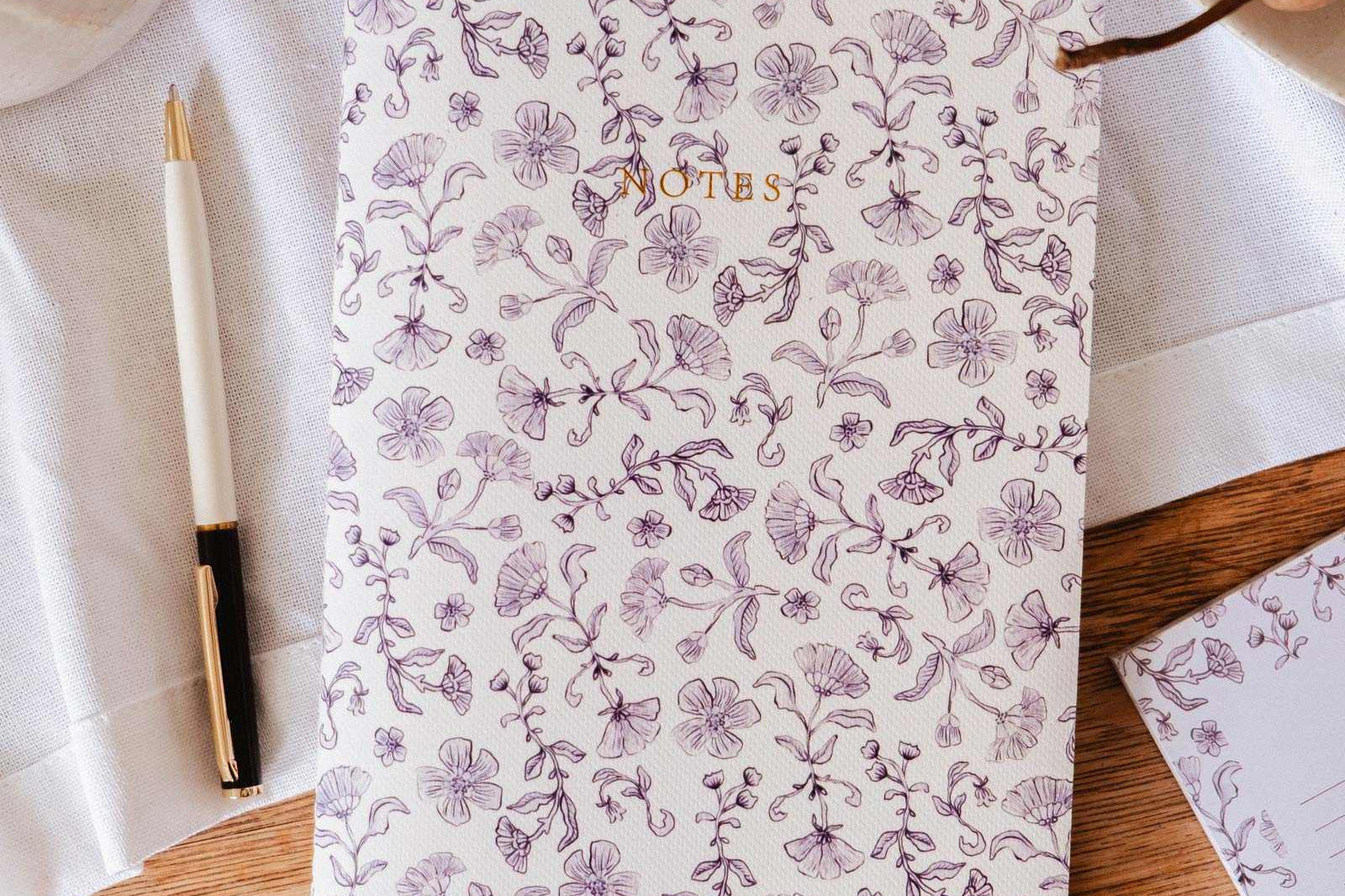 Blossom - Notebook with floral cover, 100 lined recycled pages, 8.25x5.5 inches, ideal for journaling and note-taking