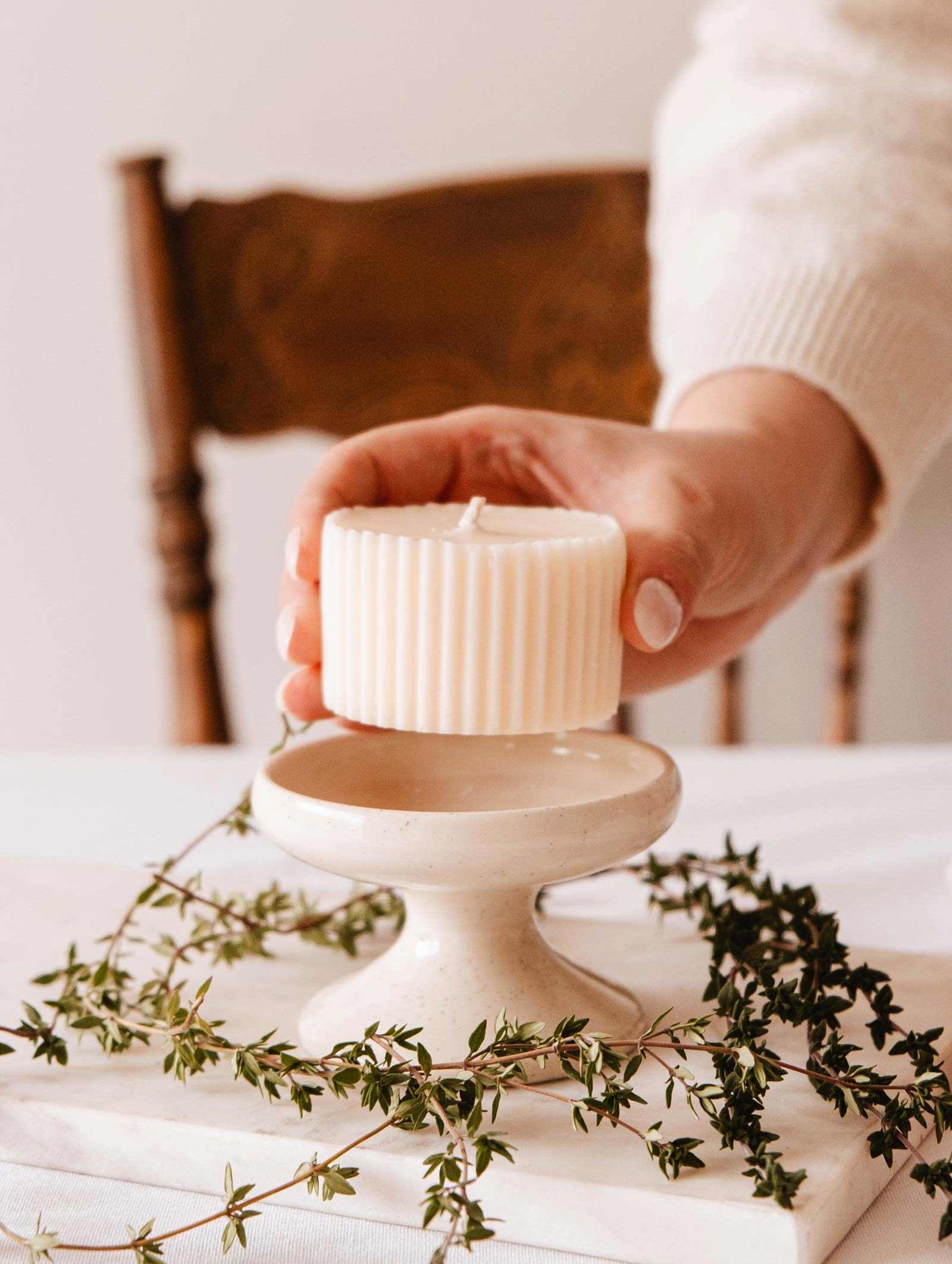 Cielo Candle Refill with fruity fig, cassis, and amber fragrance in eco-friendly packaging