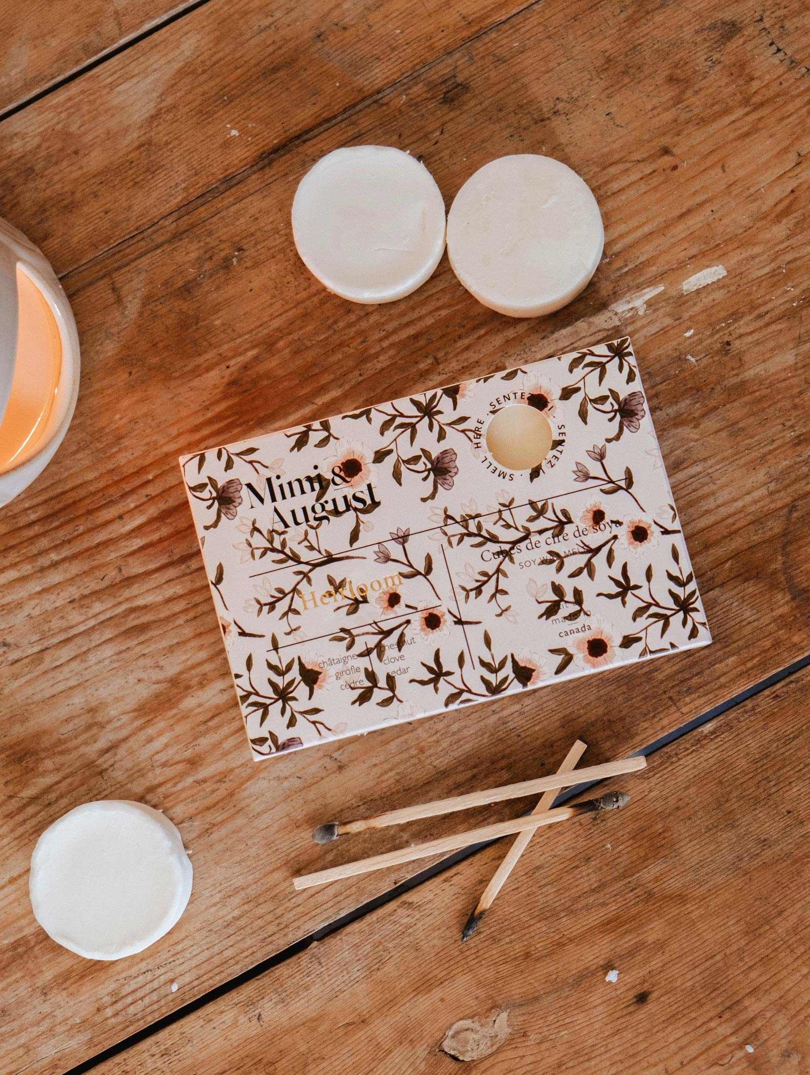 Heirloom soy wax melts with roasted chestnut, clove, and cedar scent for cozy, natural home fragrance