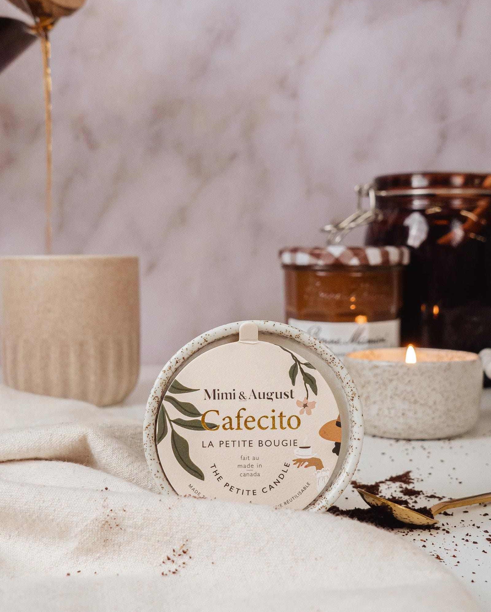 Cafecito candle notes of coffee, dulce de leche, cacao