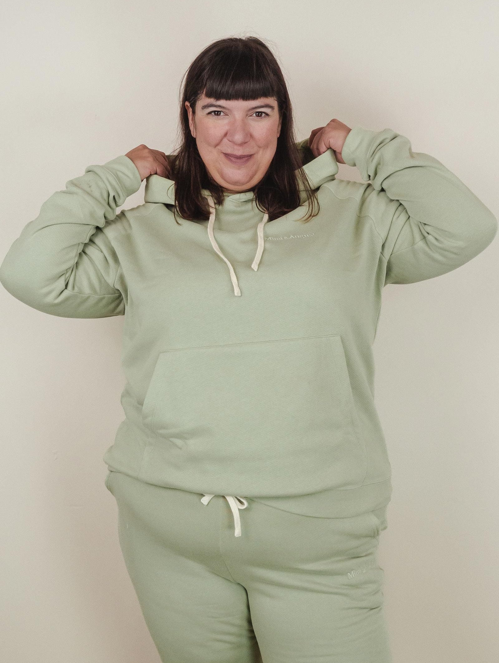 stephanie wearing the agave plus size matching set