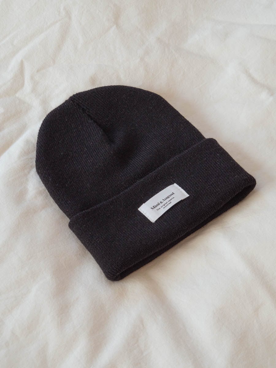 The original intemporel black beanie montreal