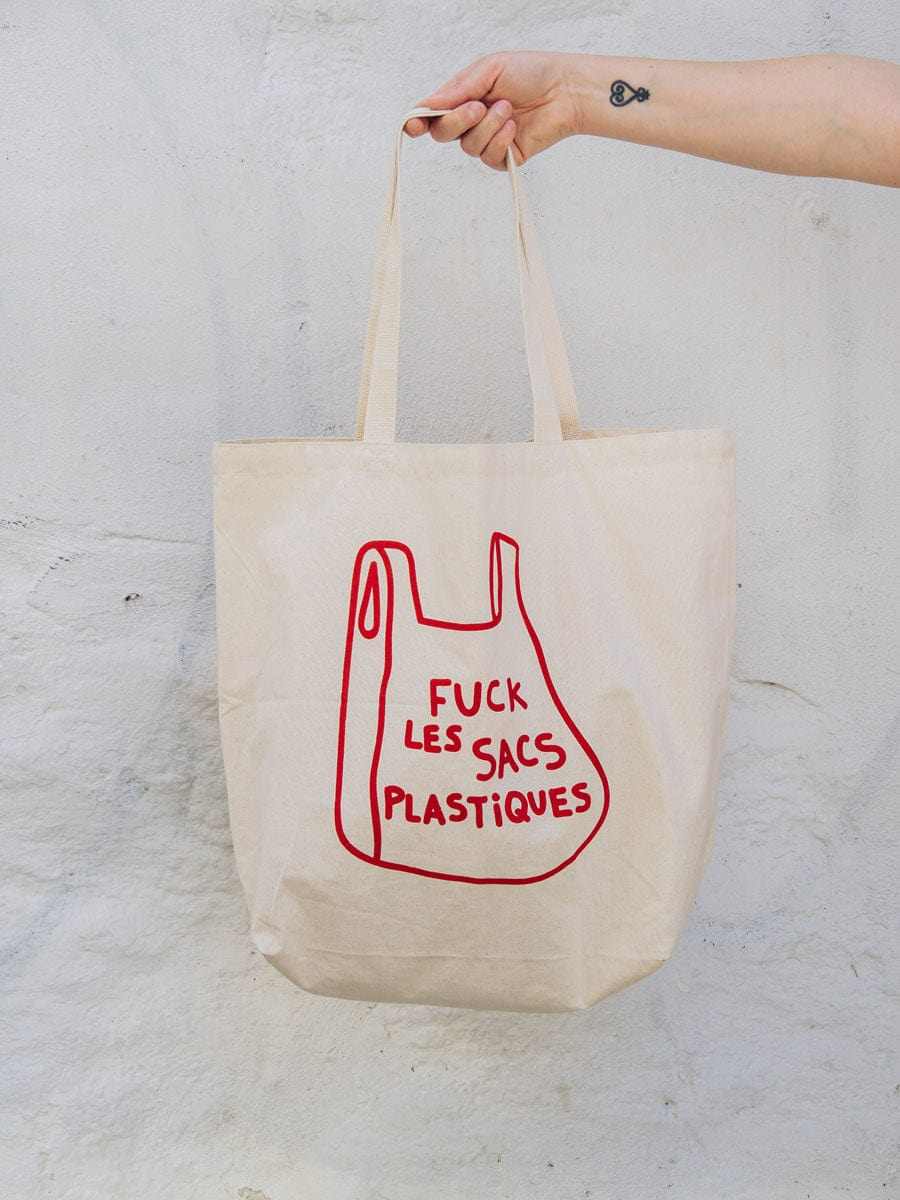 The perfect tote bag - refuse plastic waste by mimi and august
