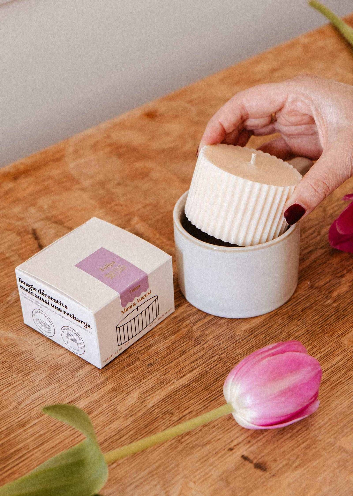 Candle refill tulipa with tulip petals and wild berries scent