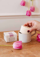 Tulipa candle refill with tulip petals and wild berries scent in reusable cup