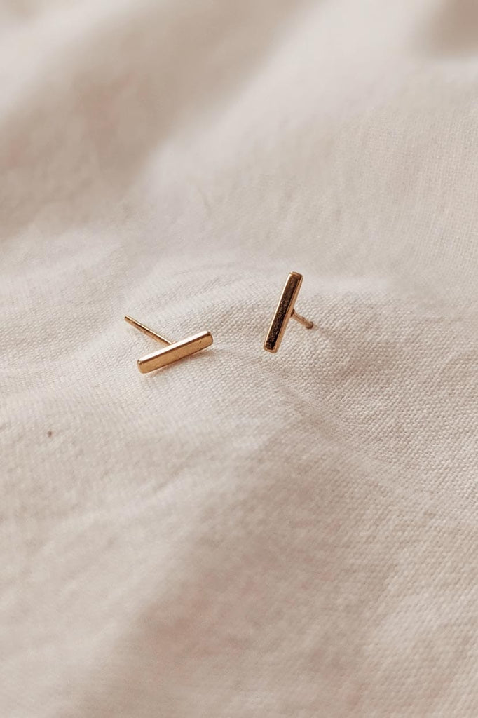 Bar - High Quality Gold Earrings by Mimi & August