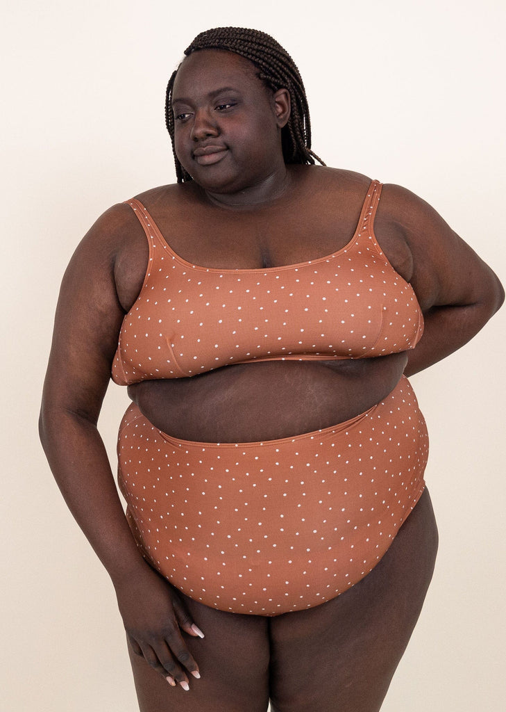 Noemie wearing a polka dots extra high waist bikini bottom size 4XL - Mimi and August  