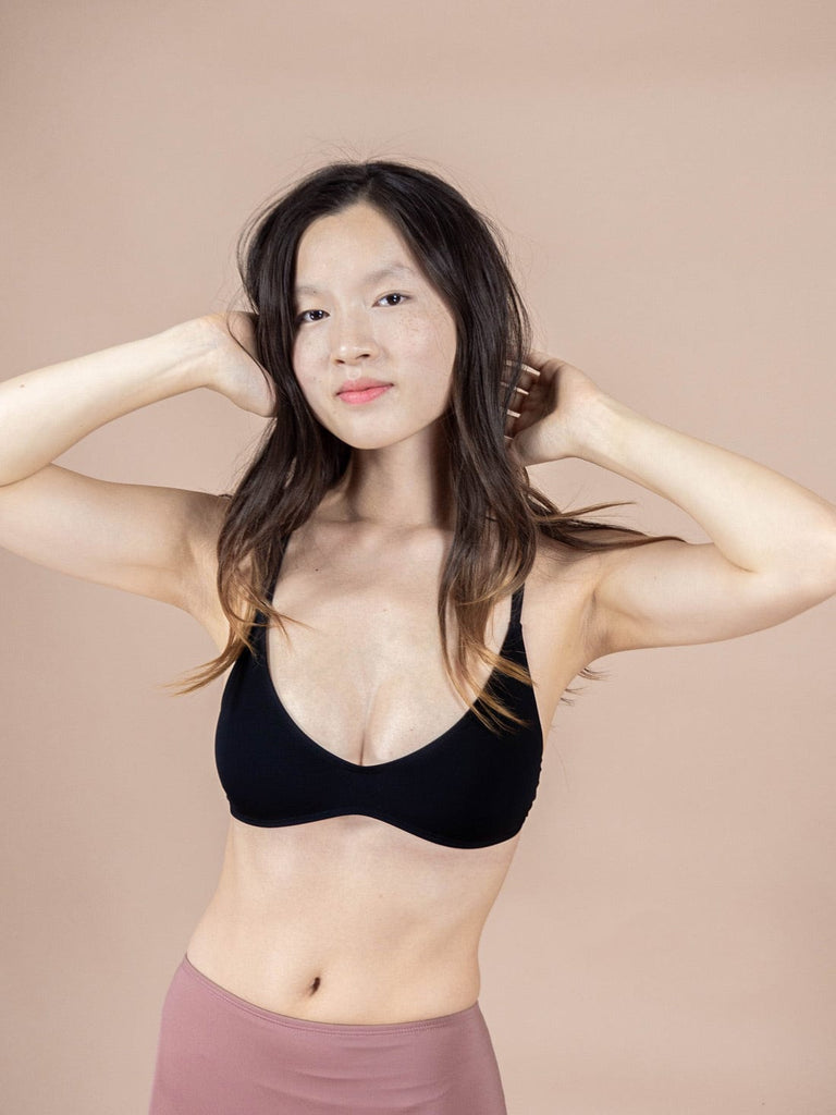 Chichi black bralette bikini swimwear top size XS by mimi and august