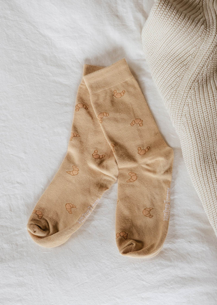 Les Petits Bas - Chaussettes Croissant confortables et chaudes par Mimi & August - conçus au Québec