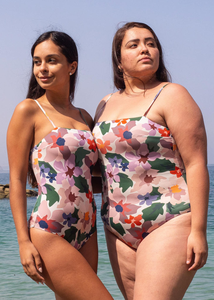 Monyque and Marjorie wearing the Nohea Botanica at the beach 