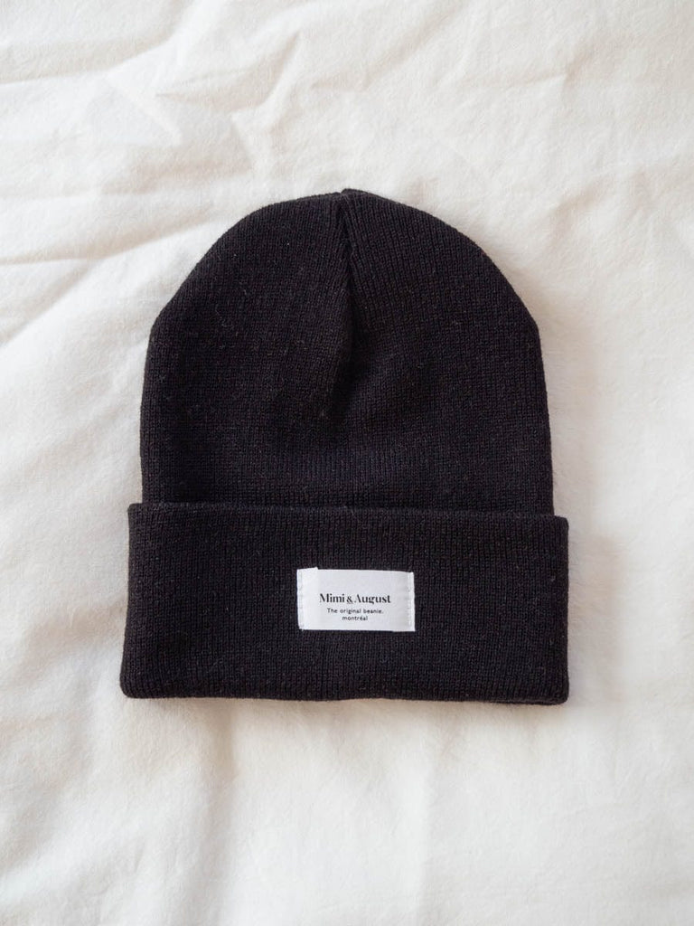Intemporel Black beanie made and knitted in USA